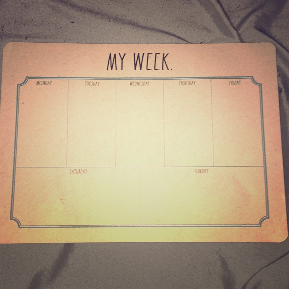 Weekly desk pad Rae dunn
